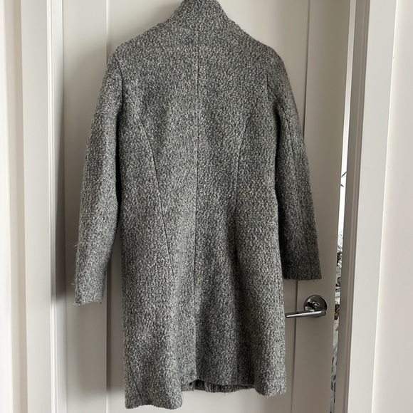 VERO MODA Boucle jacket. - Picture 3 of 5